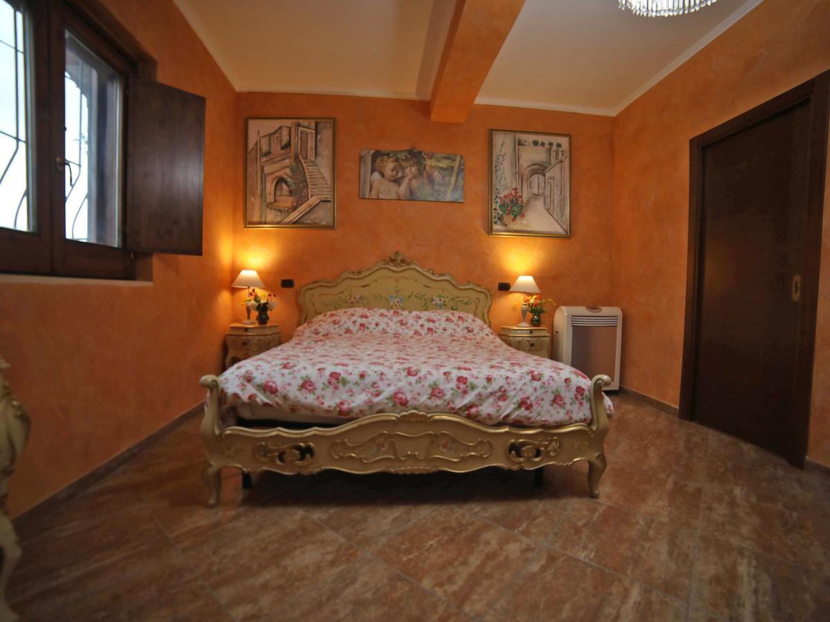 Resort Le Parisien Montecorvino Pugliano Esterno foto